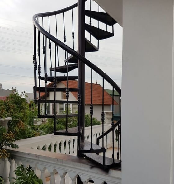 gia công cầu thang sắt đà nẵng